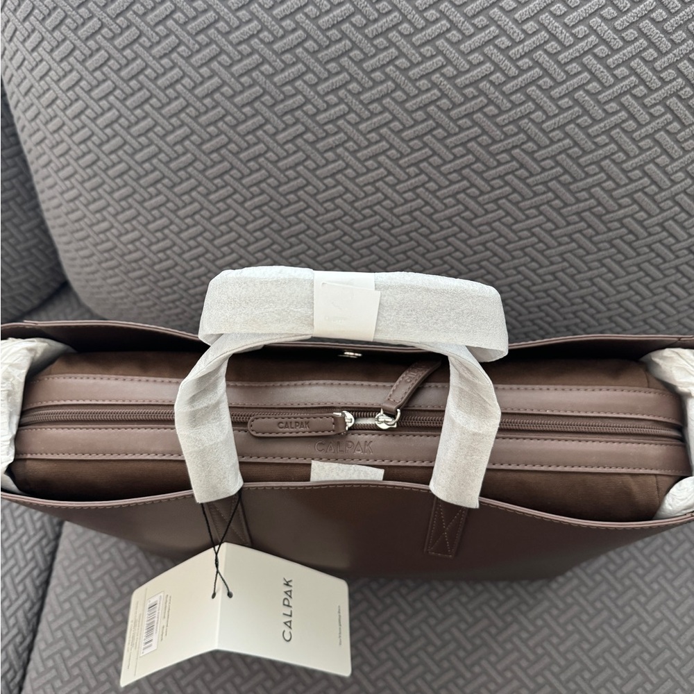 Calpak Haven 16" Laptop Tote Bag - Espresso - Picture 4 of 7